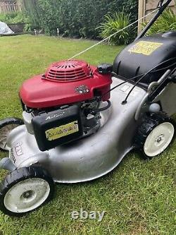 Honda Izy HRG415 16 Cut Self Propelled Petrol Lawnmower