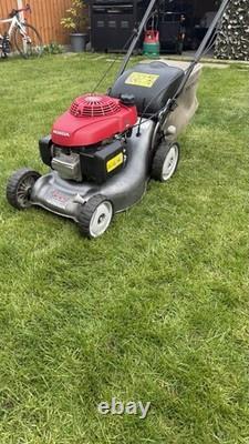 Honda Izy Self Propelled Petrol Lawnmower