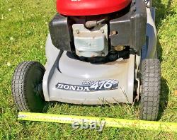 Honda Self Propelled HRB476 Mower With Rear Roller In Very Good Working Order