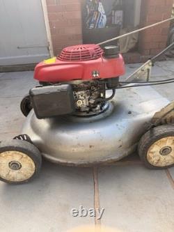 Honda gcv 140 runs first pull has been cleaned fuel changed and runs