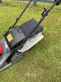 Honda hrx476 self propelled roller mower, lawnmower