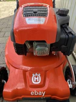 Husqvarna LC 247S self-propelled lawn mower
