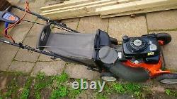 Husqvarna R152SV Self Propelled Lawnmower