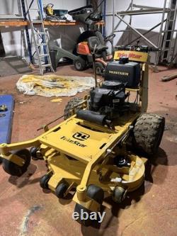 Hustler Trimstar 48 Zero Turn Lawn Mower Brush Mower Rough Cut