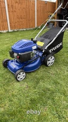 Hyundai 140cc Self Propelled Petrol Lawnmower