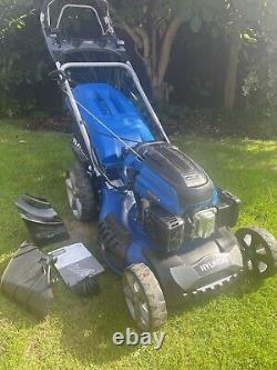 Hyundai 20 Self Propelled Petrol Lawn Mower Electric Start