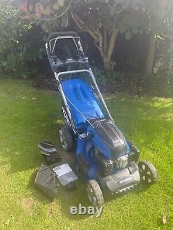 Hyundai 20 Self Propelled Petrol Lawn Mower Electric Start