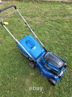 Hyundai HYM430SP 139cc 4-Stroke Self Propelled Petrol Lawn Mower