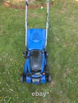 Hyundai HYM430SP 139cc 4-Stroke Self Propelled Petrol Lawn Mower