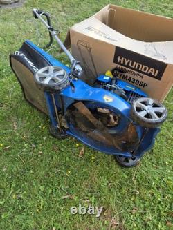 Hyundai HYM430SP 139cc 4-Stroke Self Propelled Petrol Lawn Mower