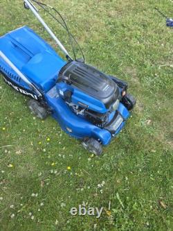 Hyundai HYM430SP 139cc 4-Stroke Self Propelled Petrol Lawn Mower