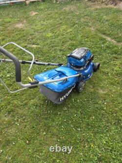 Hyundai HYM430SP 139cc 4-Stroke Self Propelled Petrol Lawn Mower