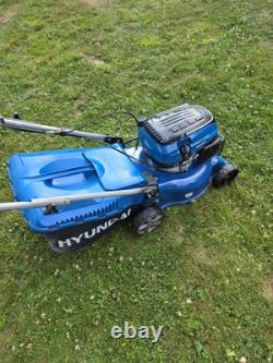 Hyundai HYM430SP 139cc 4-Stroke Self Propelled Petrol Lawn Mower