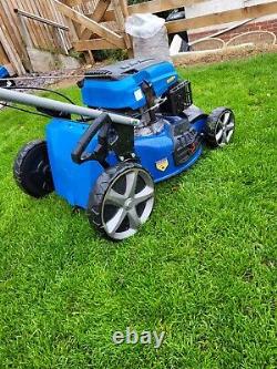 Hyundai HYM460SPE 139cc Self Propelled Petrol Lawnmower