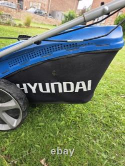 Hyundai HYM510SP self-propelled petrol lawnmower