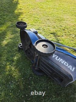 Hyundai HYM510SP self-propelled petrol lawnmower