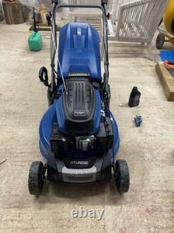 Hyundai HYM530SPER 21 Inch Self Propelled Electric Start Roller Lawn Mower