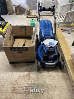 Hyundai HYM530SPER 21 Inch Self Propelled Electric Start Roller Lawn Mower