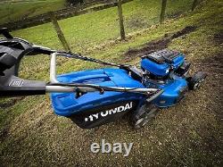 Hyundai HYM560 Lawn mower. Electric Start. 22 Inch. Self-Propelled. Nearly New