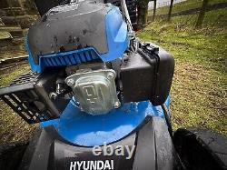 Hyundai HYM560 Lawn mower. Electric Start. 22 Inch. Self-Propelled. Nearly New