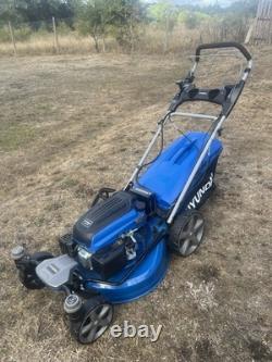 Hyundai Petrol 196cc self-propelled electric start lawn mower barely used