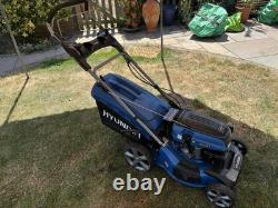 Hyundai Petrol Lawn Mower Self Propelled Electric Start 18 46cm Cut HYM460SPE