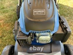 Hyundai Petrol Lawn Mower Self Propelled Electric Start 18 46cm Cut HYM460SPE