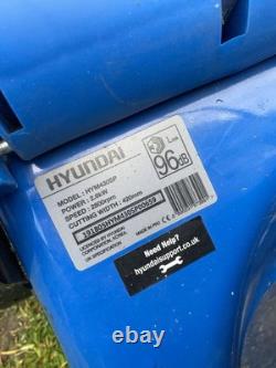 Hyundai Petrol Lawnmower Self Propelled Excellent Condition 2 Years Old