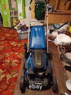Hyundai Petrol Self-Propelled Lawn Mower Model HYM510SP Good Working Order