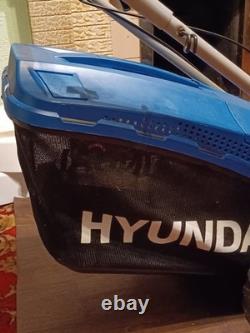 Hyundai Petrol Self-Propelled Lawn Mower Model HYM510SP Good Working Order