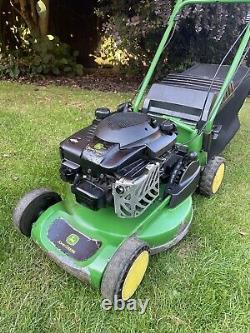 John Deere 19 Self Propelled Petrol Lawn Mower