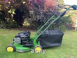 John Deere 19 Self Propelled Petrol Lawn Mower