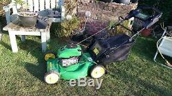 John Deere JM36'MowMentum' 22 Self Propelled Petrol Lawnmower