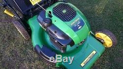 John Deere JM36'MowMentum' 22 Self Propelled Petrol Lawnmower