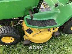 John Deere LX172 Lawn Tractor Ride On Mower