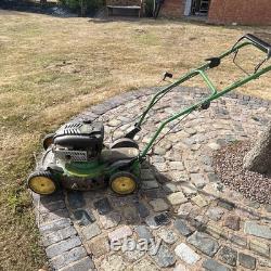 John Deere Petrol Push Rotary Lawn Mower, Hand-Propelled Green/Black/Yellow