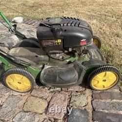 John Deere Petrol Push Rotary Lawn Mower, Hand-Propelled Green/Black/Yellow