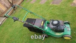 John Deere R43 Self Propelled Petrol Lawnmower