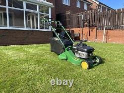 John Deere R47RKB self propelled petrol lawn mower rear roller