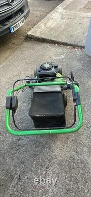 John Deere R47S Self Propelled Petrol Lawnmower Spares Or Repair