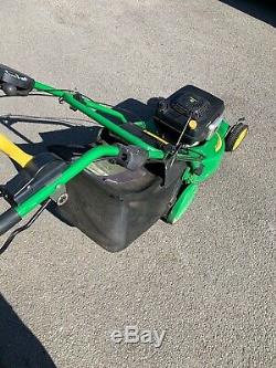 John Deere R54 RKB Self Propelled Petrol Lawnmower with Grass Bag