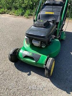 John Deere R54 RKB Self Propelled Petrol Lawnmower with Grass Bag