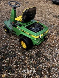 John Deere SRX75 Garden Tractor / Ride-On Mower
