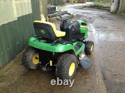 John Deere X110 Ride On Mower 42 Inch Deck Hydrostatic Drive 18.5 HP Engine