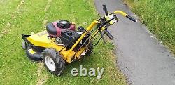 Key Start Rough cut petrol mower MTD Cub Cadet Wide Cut E 90/84 9hp