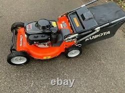 Kubota W821-PRO 4 Wheel Autodrive BBC Petrol Lawnmower with Grass Bag 2018