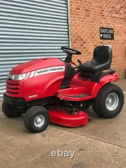 MASSEY FERGUSON 2620H RIDE ON MOWER TRACTOR HYDROSTATIC TWIN CYL 20HP 46in CUT