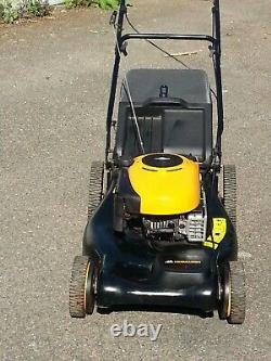 MCCULLOCH M53 LARGE 6.25hp SELF PROPELLED petrol lawnmower. CLEAN CONDITION