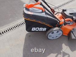MINT IN BOX Honda Boss Self Propelled Lawnmower with BIG 55cm cut MINT IN BOX
