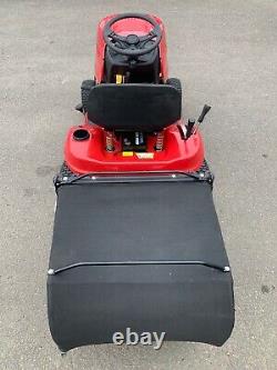 MTD Lawnking 30 Ride on Lawnmower with Grass Bag